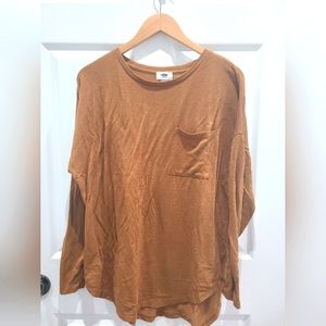 Old Navy Long sleeve. SIZE L